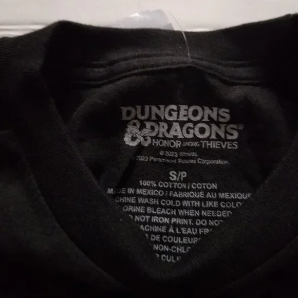 D & D - Dungeons & Dragons T-shirt - Honor Among Thieves - Picture 4 of 11